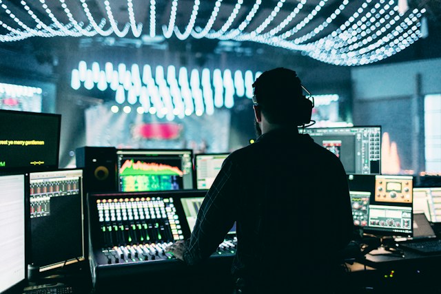 Joshua hanson wFW4zlulBT8 unsplash